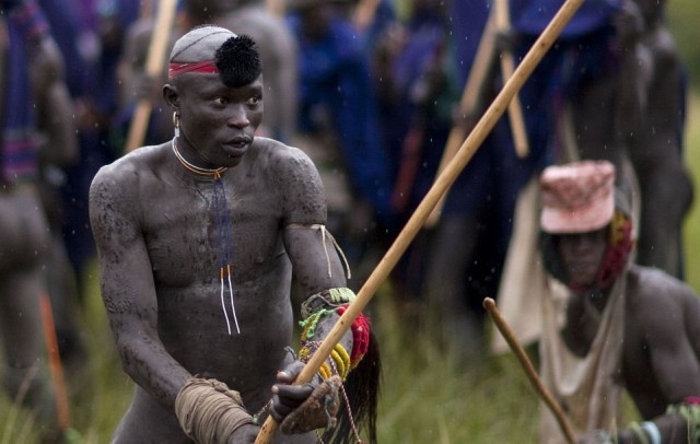 İşte tüyler ürperten gelenek! galerisi resim 15