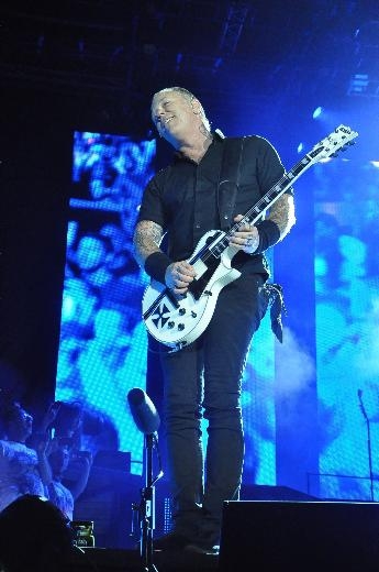 Metallica İstanbul'u salladı galerisi resim 10