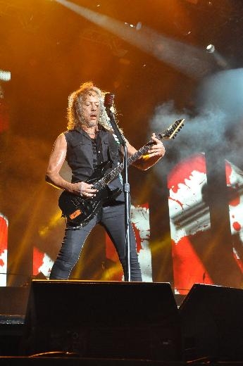 Metallica İstanbul'u salladı galerisi resim 8