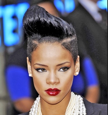 Rihanna ve saç modelleri galerisi resim 15