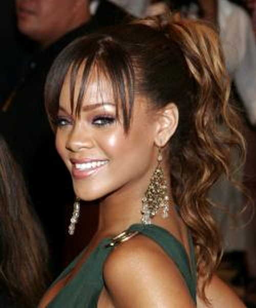 Rihanna ve saç modelleri galerisi resim 3