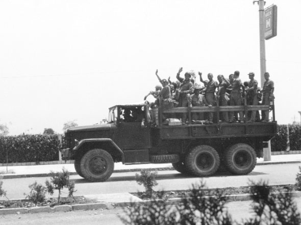 Kıbrıs Barış Harekatından görülmemiş kareler ! galerisi resim 3