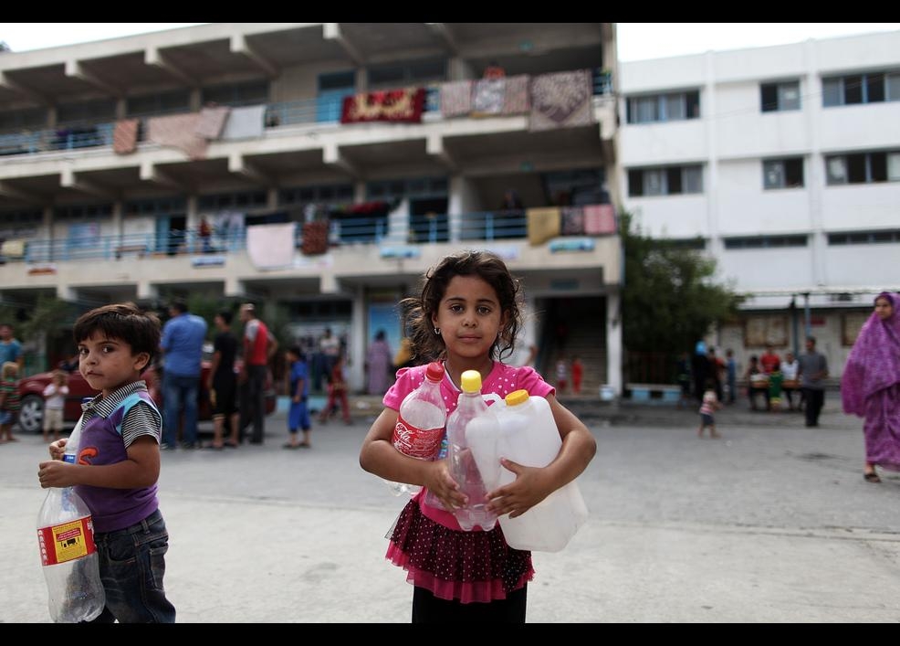 İsrail sivilleri hedef alıyor ! galerisi resim 17