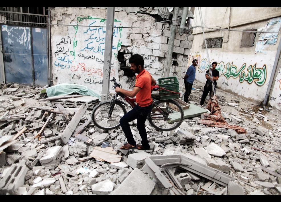 İsrail sivilleri hedef alıyor ! galerisi resim 23