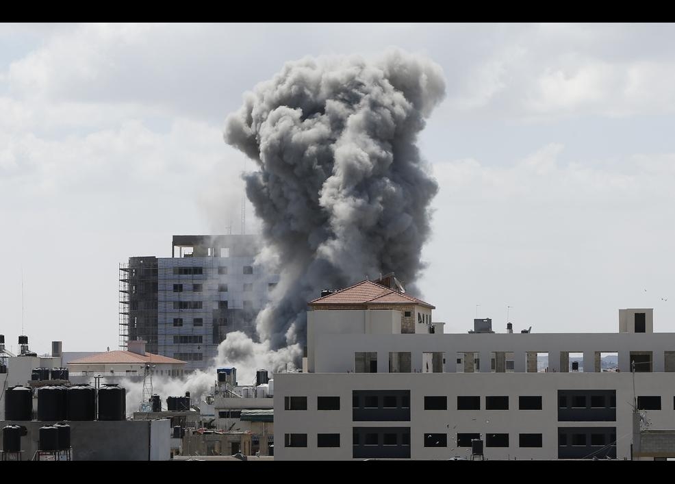 İsrail sivilleri hedef alıyor ! galerisi resim 7