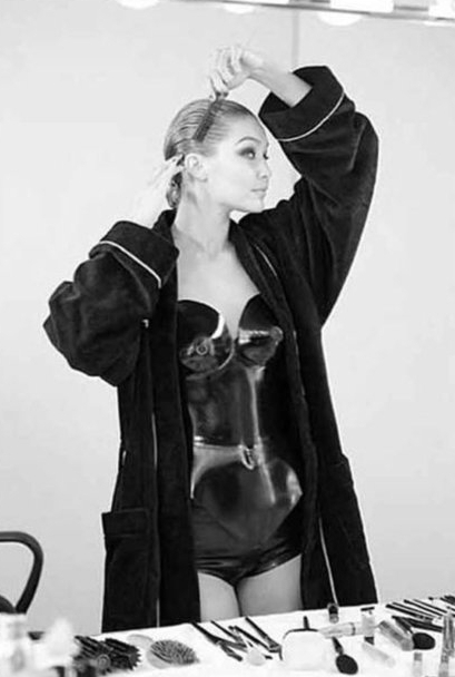 2015 Pirelli takviminden nefes kesen ilk kareler galerisi resim 8