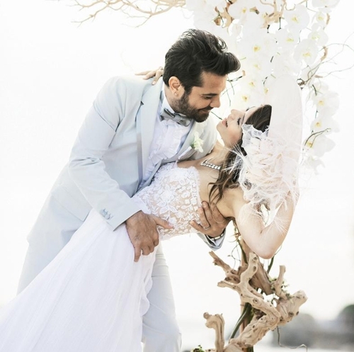 Beren Saat ve Kenan Doğulu'nun düğün fotoğrafları galerisi resim 3