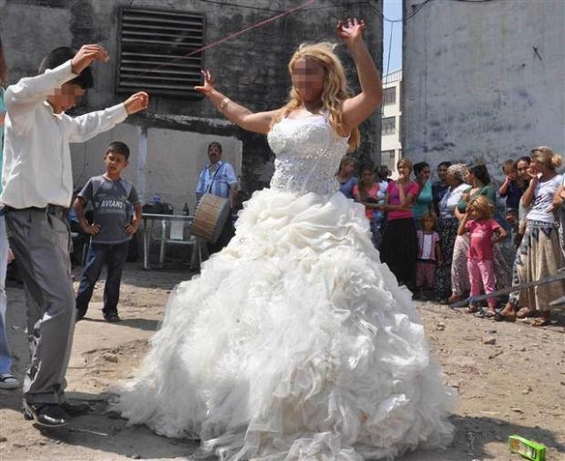 13'lük damat,16'lık gelin! galerisi resim 4