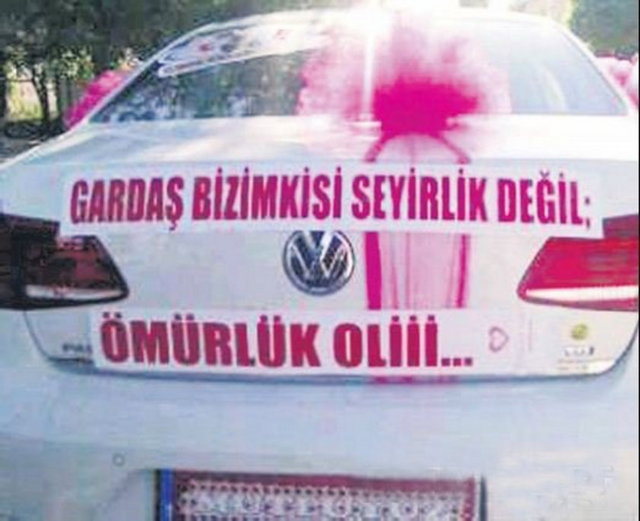 Gelin arabalarındaki ilginç yazılar galerisi resim 1