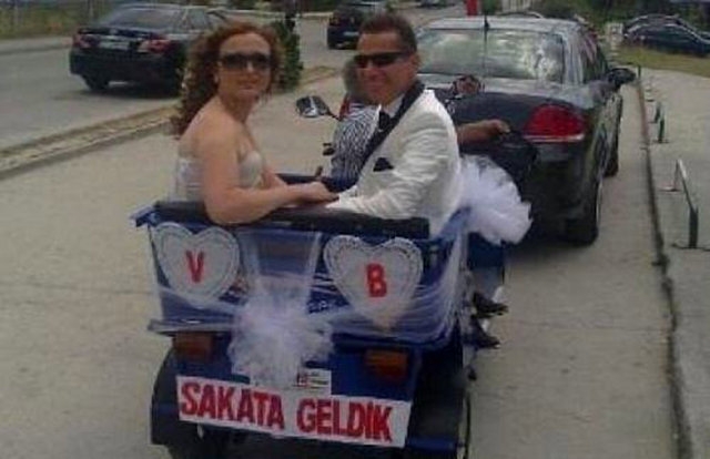 Gelin arabalarındaki ilginç yazılar galerisi resim 4