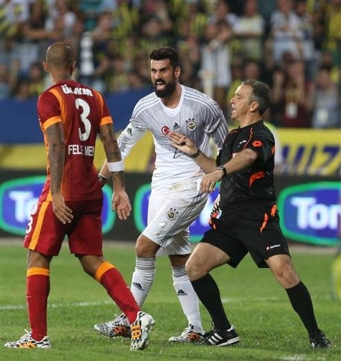 Derbi maçından geceye damgasını vuran kareler galerisi resim 12