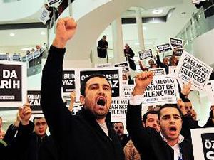 14 Aralık Operasyonu'nu, dünya basını böyle gördü