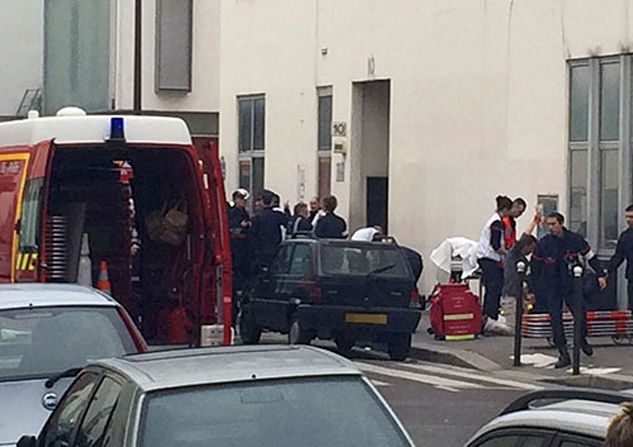 Fransa'da kanlı mizah: 12 kişi öldü galerisi resim 6