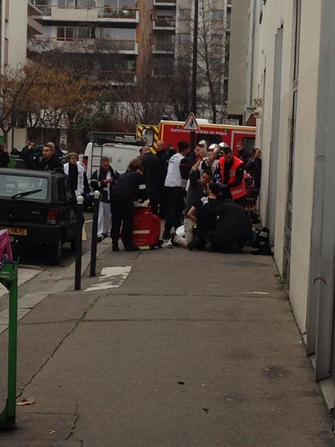 Fransa'da kanlı mizah: 12 kişi öldü galerisi resim 7