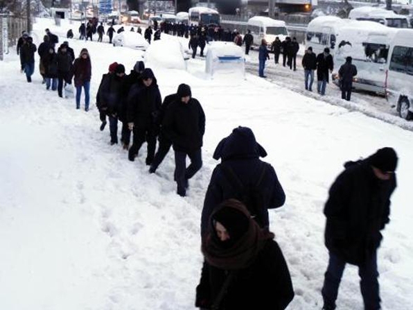 İstanbul'da kar çilesi galerisi resim 16