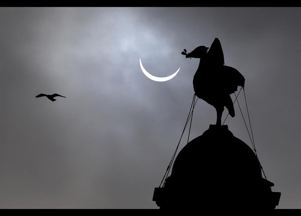 Güneş tutulmasından en güzel kareler galerisi resim 12