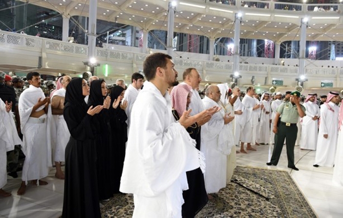 Azerybaycan Cumhurbaşkanı İlham Aliyev, Umre ziyareti yaptı galerisi resim 16