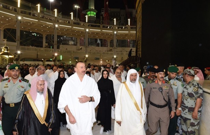 Azerybaycan Cumhurbaşkanı İlham Aliyev, Umre ziyareti yaptı galerisi resim 9