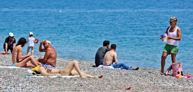 Konyaaltı'na yaz geldi galerisi resim 2