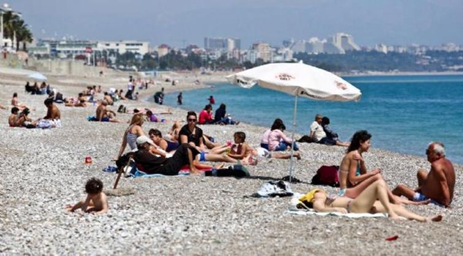 Konyaaltı'na yaz geldi galerisi resim 4