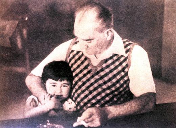 Atatürk ve çocuk sevgisi galerisi resim 16