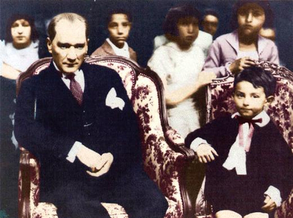 Atatürk ve çocuk sevgisi galerisi resim 18