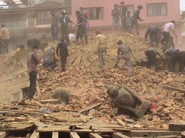 7,9'luk deprem sonrası ilk görüntüler galerisi resim 1