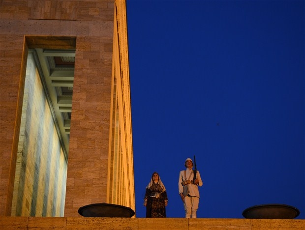 Anıtkabirden yükselen 1915 barış feneri Ankara’yı aydınlattı Foto-Galeri galerisi resim 7