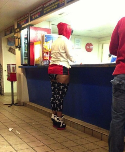 Böyle kıyafet olur mu? galerisi resim 10