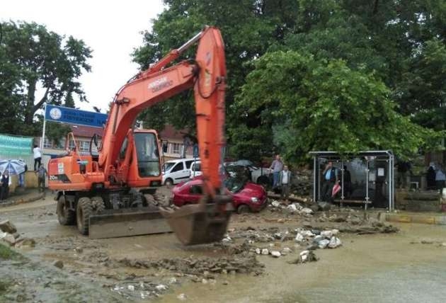 Seçim görevlileri mahsur kaldı -Foto Galeri- galerisi resim 4