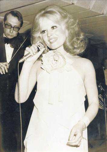 Sanatçıların görmek istemediği fotoğrafları! galerisi resim 8