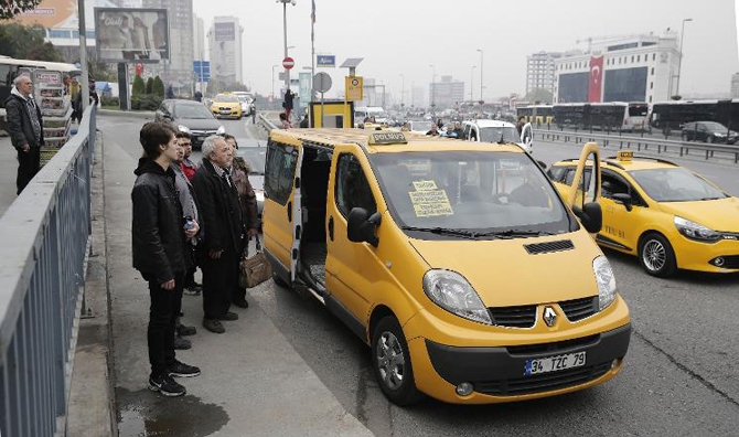 Saat 09:05, Türkiye'de hayat durdu galerisi resim 11