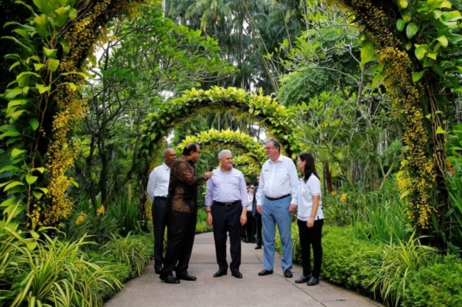 Singapur'da Binali Yıldırım'a orkide sürprizi galerisi resim 14