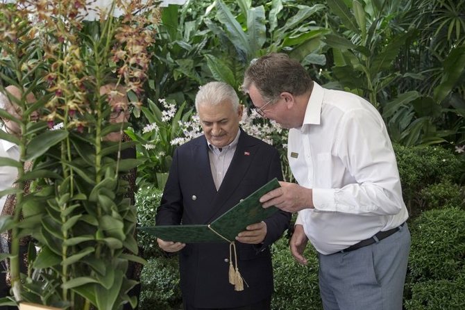 Singapur'da Binali Yıldırım'a orkide sürprizi galerisi resim 25