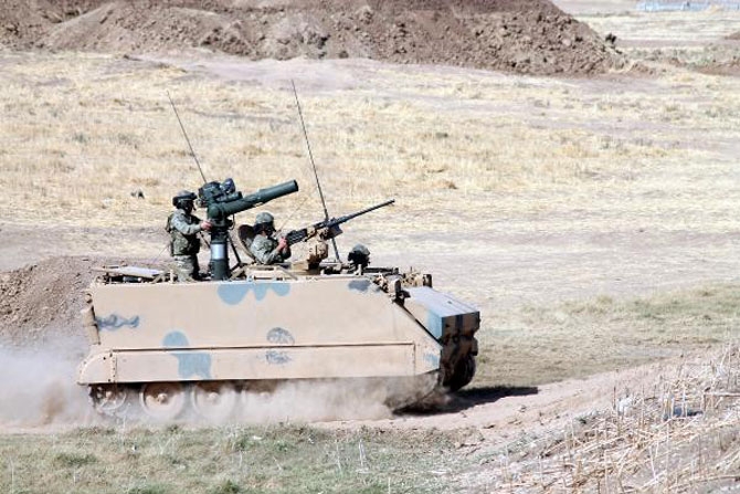 TSK'nın tatbikatında dikkat çeken detay! galerisi resim 2