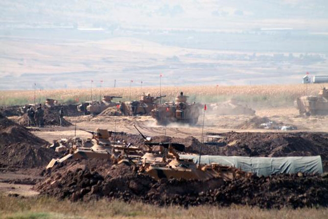 TSK'nın tatbikatında dikkat çeken detay! galerisi resim 6