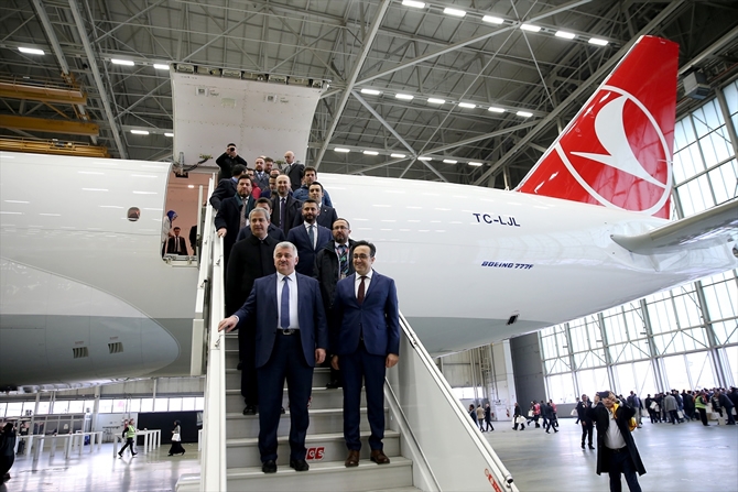THY'nin 'Boeing 777' kargo uçağının teslim töreni galerisi resim 2