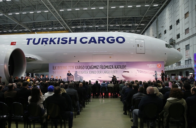 THY'nin 'Boeing 777' kargo uçağının teslim töreni galerisi resim 9