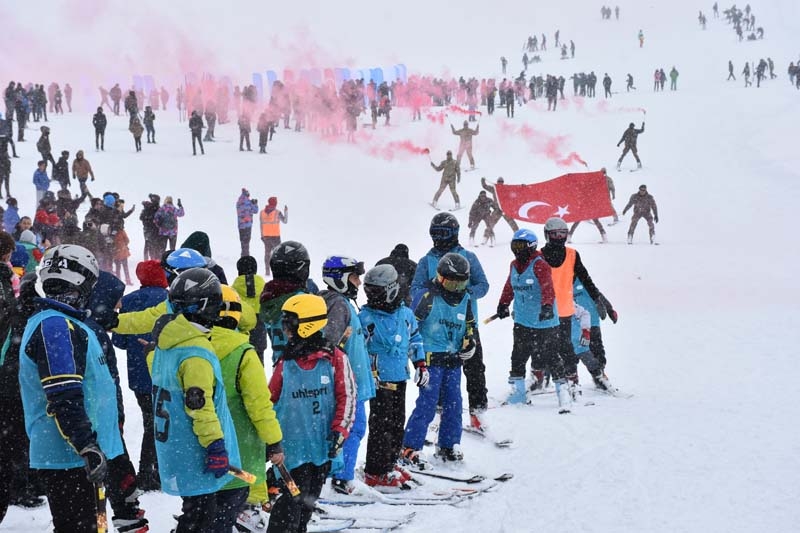 2 bin 800 metrede kar festivali galerisi resim 2