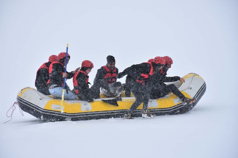 2 bin 800 metrede kar festivali galerisi resim 6