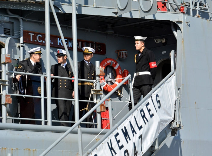 Türk savaş gemileri Bulgaristan'da galerisi resim 5