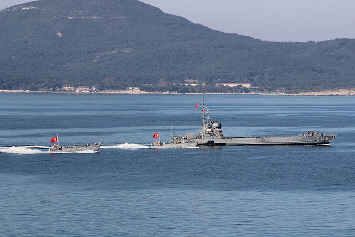 Türk savaş gemileri Bulgaristan'da galerisi resim 6