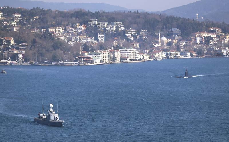 Savaş gemileri Boğaz'dan geri döndü galerisi resim 2