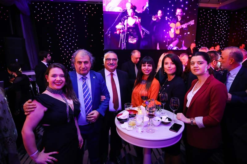 Woman TV lansmanından kareler galerisi resim 176