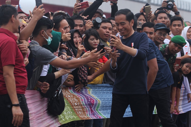 En uzun Jumputan kumaş rekoru galerisi resim 4