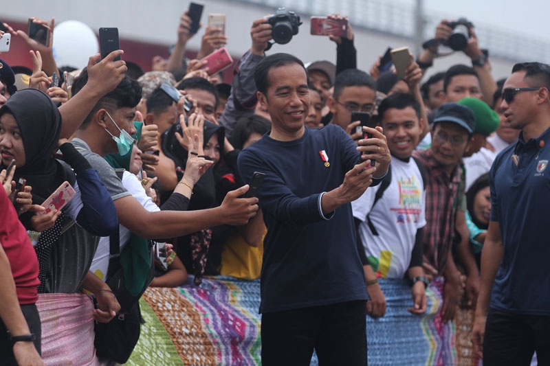 En uzun Jumputan kumaş rekoru galerisi resim 7