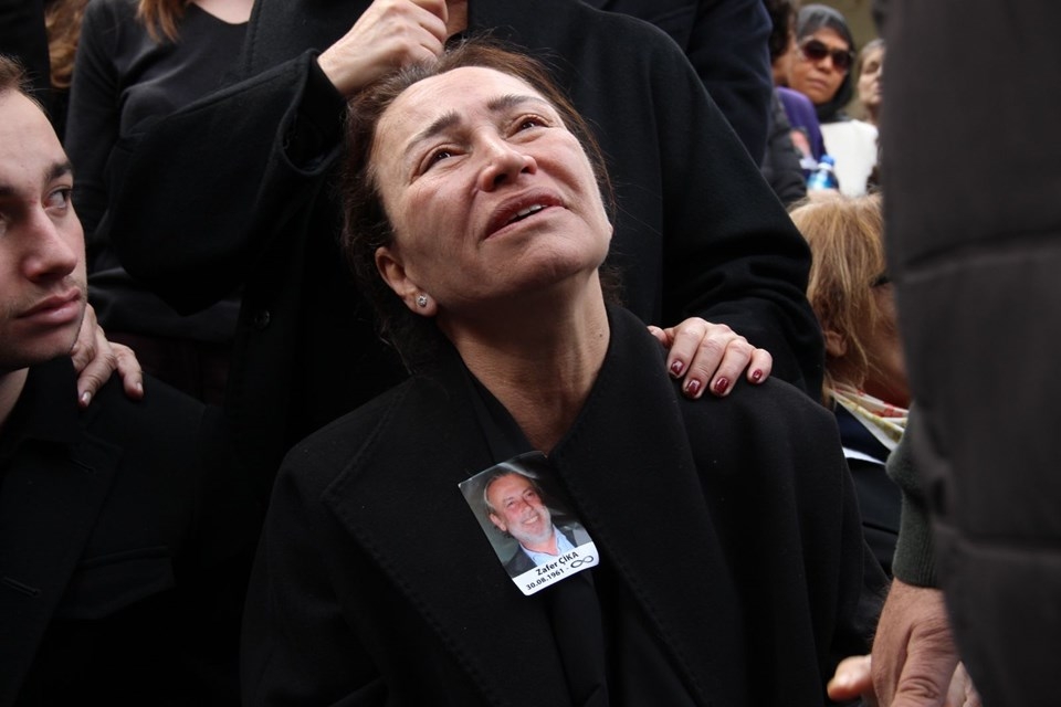 Demet Akbağı dostları yalnız bırakmadı galerisi resim 13