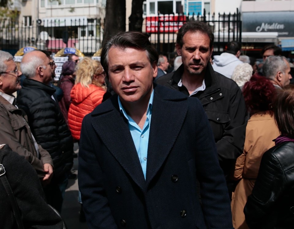 Demet Akbağı dostları yalnız bırakmadı galerisi resim 2