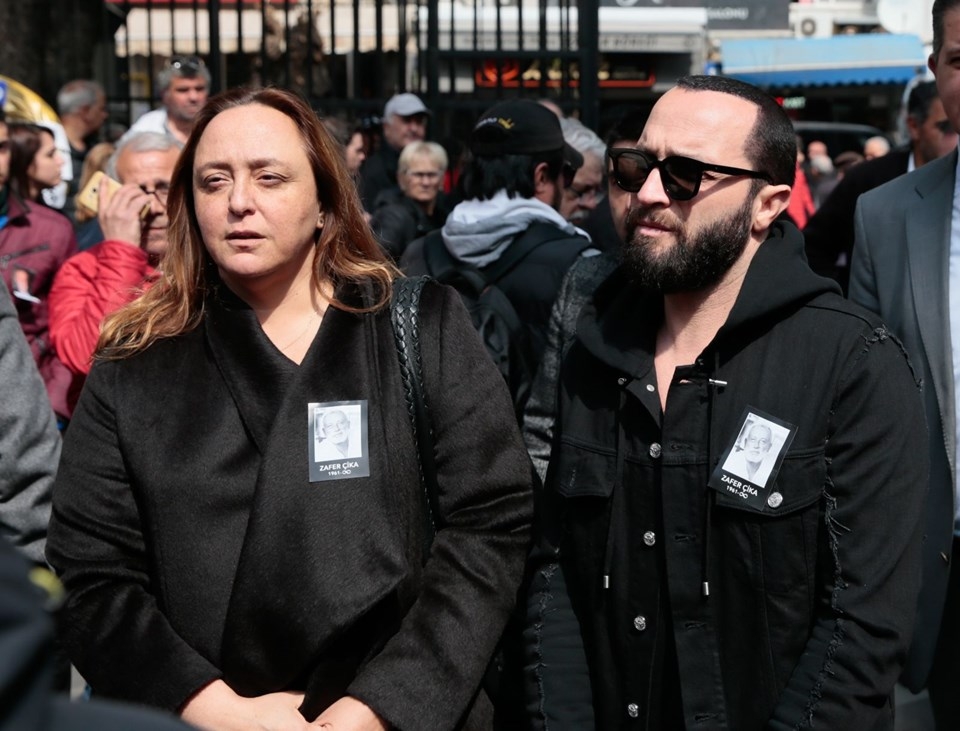 Demet Akbağı dostları yalnız bırakmadı galerisi resim 30