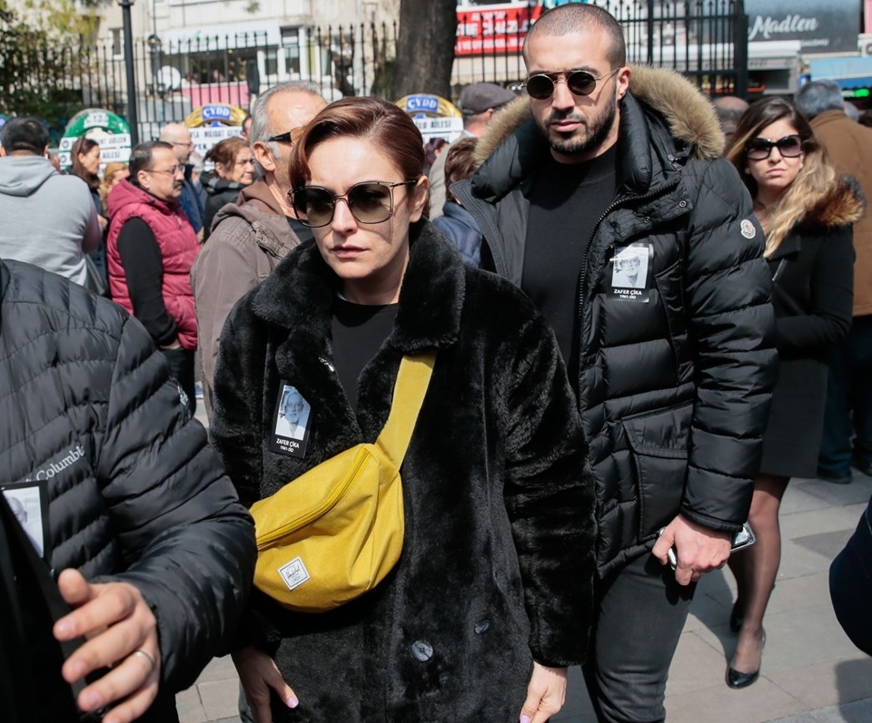 Demet Akbağı dostları yalnız bırakmadı galerisi resim 8